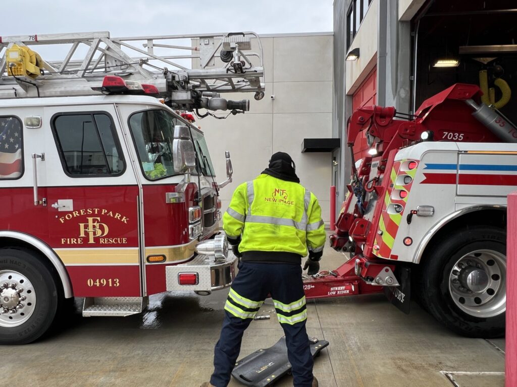 NIT truck towing fire truck | New Image Towing
