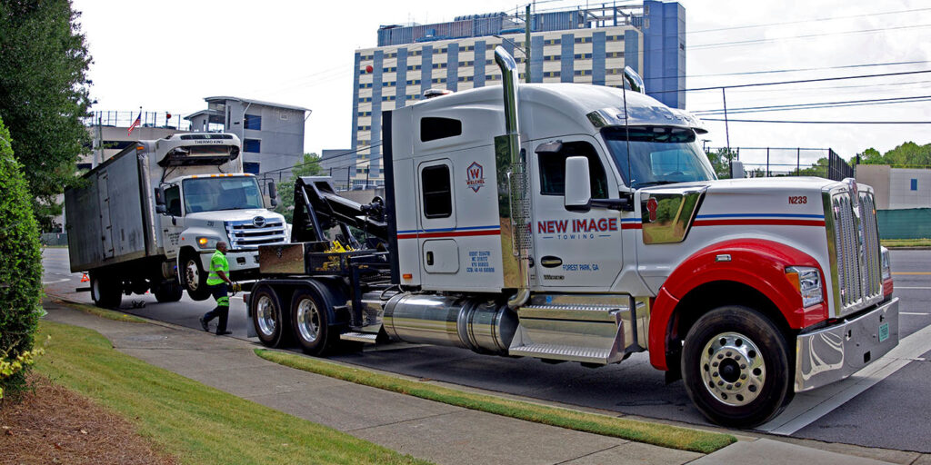 Heavy Duty Towing | New Image Towing